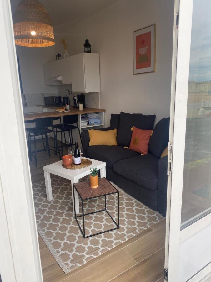 Paradis Les Pieds Sur Le Sable Trouville Palace Eksteriør bilde